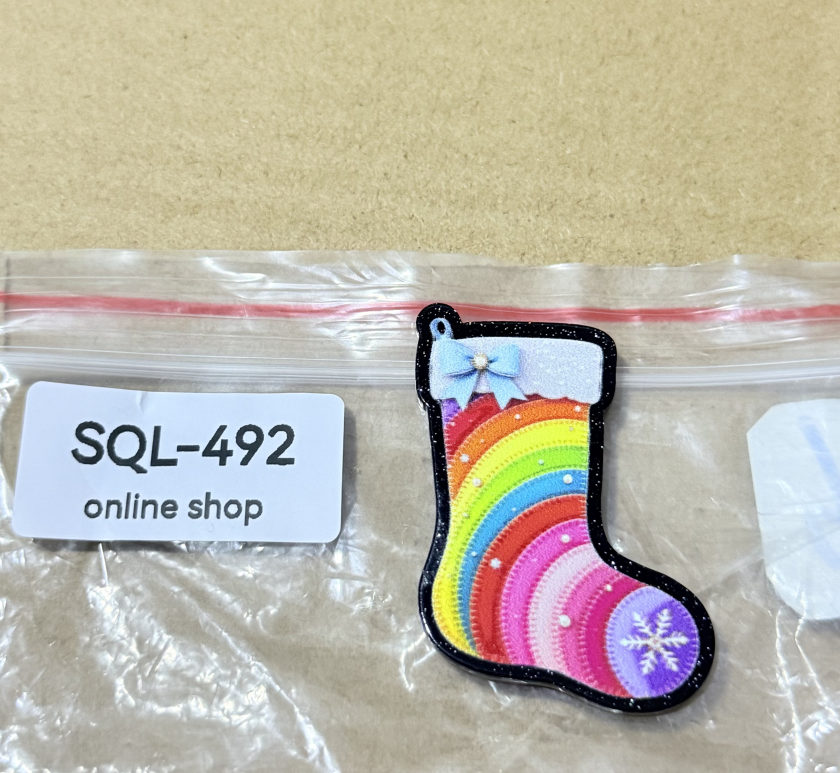 Xmas6 Glitter Acrylics for Badge Reels/Keychains/Pop Sockets ect.